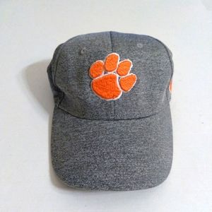 Captivating Headwear NCAA Clemson Tigers Logo Strapback Dad Cap